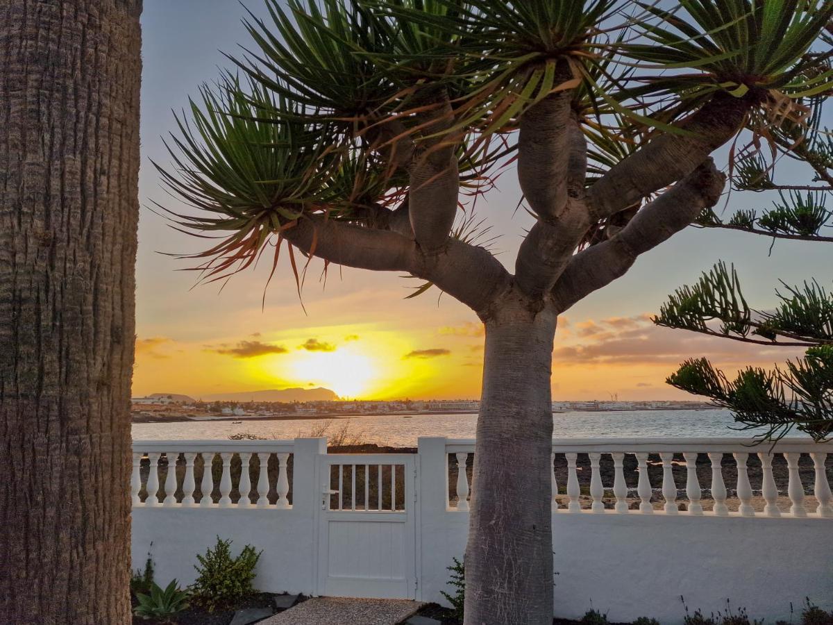 Villa La Maja Beachfront Corralejo Exterior foto
